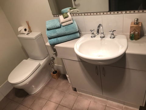 THE SANCTUARY LUXURY HOLIDAY HOME - Hotel Accommodation 3