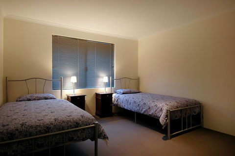 THE SANCTUARY LUXURY HOLIDAY HOME - Hotel Accommodation 5