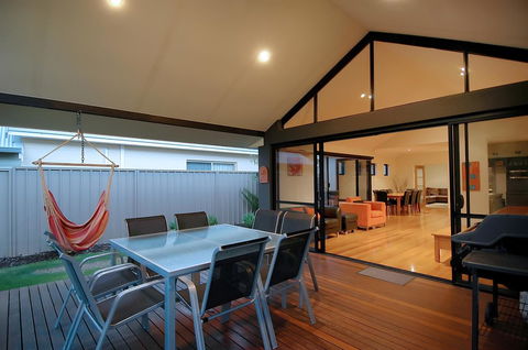 THE SANCTUARY LUXURY HOLIDAY HOME - Hotel Accommodation 23