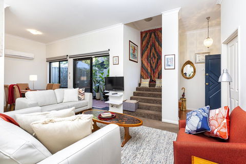 Como Executive Apartment - Hotel Accommodation 9