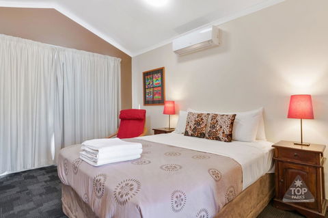 Dongara Tourist Park - Hotel Accommodation 20