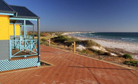 Dongara Tourist Park - Hotel Accommodation 12