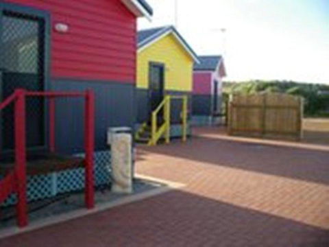 Dongara Tourist Park - Hotel Accommodation 6