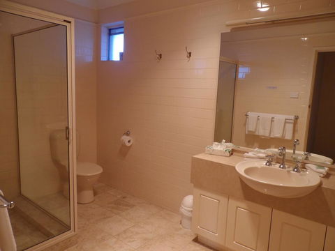 Clifton Motel & Grittleton Lodge - Hotel Accommodation 29