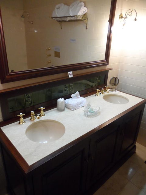 Clifton Motel & Grittleton Lodge - Hotel Accommodation 31