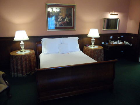 Clifton Motel & Grittleton Lodge - Hotel Accommodation 30