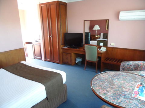 Clifton Motel & Grittleton Lodge - Hotel Accommodation 21