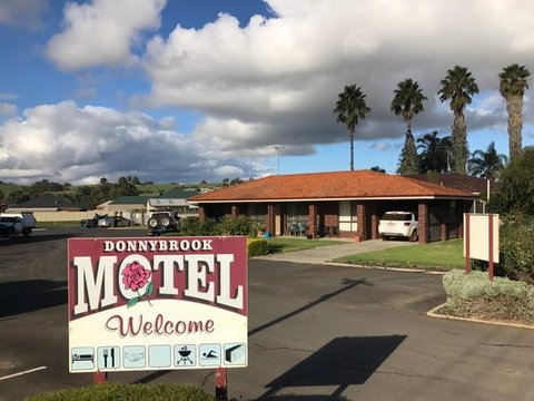 Donnybrook Motel - Hotel Accommodation 2