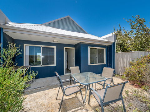 Seafront Unit 60 - Hotel Accommodation 8