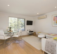 Cottesloe Beach Pines Apartment - Hotel Accommodation