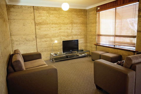 Hopetoun Motel & Chalet Village - Hotel Accommodation 41
