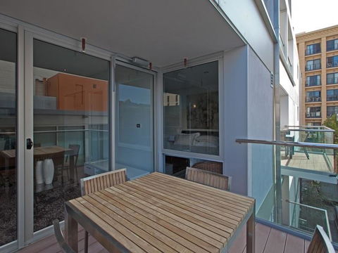 Astra Apartments Perth - Zenith - Hotel Accommodation 3