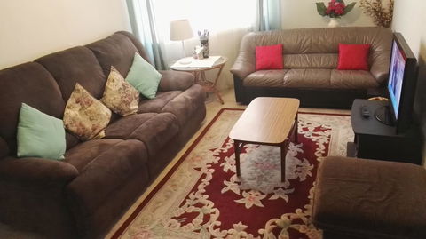 Affordable Inn - Hotel Accommodation 7