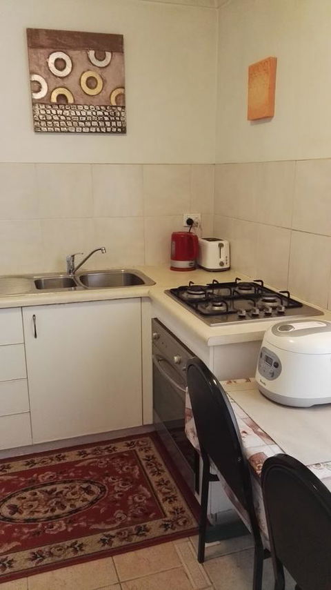 Affordable Inn - Hotel Accommodation 15