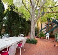 Annie's Victorian Terrace Accommodation Fremantle - Hotel Accommodation