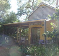 Black Cockatoo Lodge - Hotel Accommodation