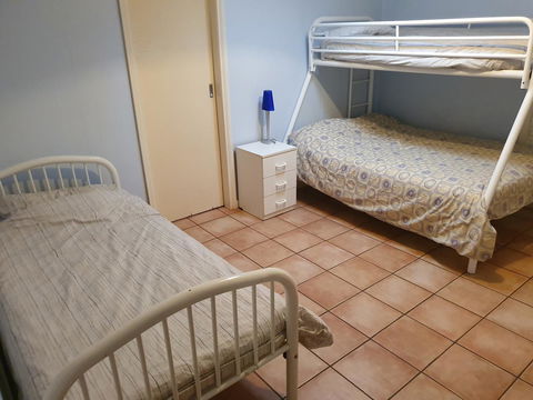Eagle Bay Discovery - Hotel Accommodation 3
