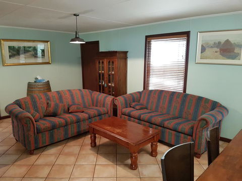 Eagle Bay Discovery - Hotel Accommodation 9
