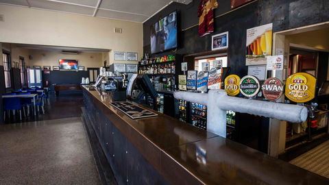 Beadon Bay Hotel - Hotel Accommodation 14