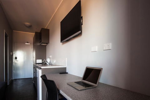 Beadon Bay Hotel - Hotel Accommodation 8