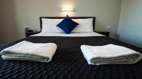 Beadon Bay Hotel - Hotel Accommodation 5