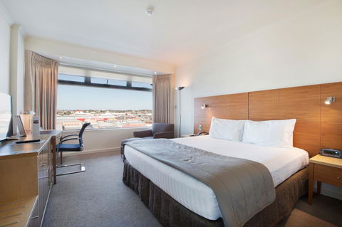 Gateway Hotel By Nightcap Plus - Hotel Accommodation 4