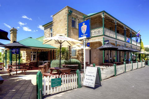 The Richmond Arms Hotel - Hotel Accommodation 1