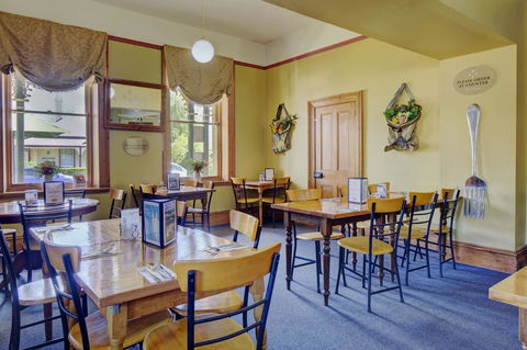 The Richmond Arms Hotel - Hotel Accommodation 11