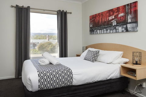 Elphin Serviced Apartments - Hotel Accommodation 34