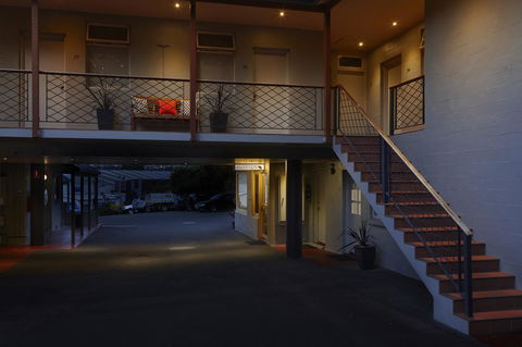 Elphin Serviced Apartments - Hotel Accommodation 20