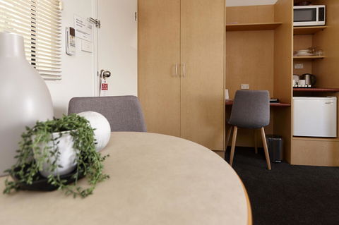 Elphin Serviced Apartments - Hotel Accommodation 29