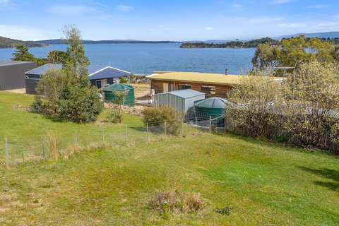 Omaroo Cottage Bruny Island - Hotel Accommodation 13