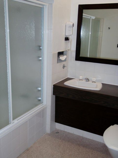 West Coaster Motel - Hotel Accommodation 30