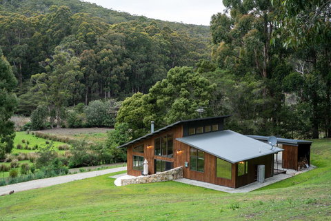 Adventure Bay Retreat Bruny Island - Hotel Accommodation 23
