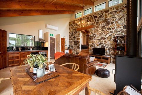 Adventure Bay Retreat Bruny Island - Hotel Accommodation 22