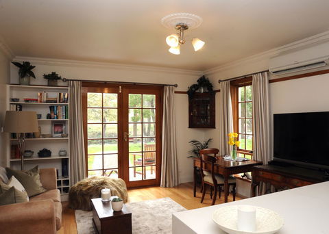 Forth River Cottage - Hotel Accommodation 11