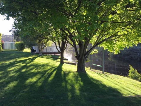 Forth River Cottage - Hotel Accommodation 5