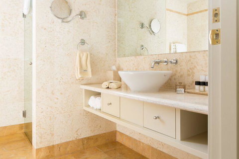 Grande Vue Hotel - Hotel Accommodation 34