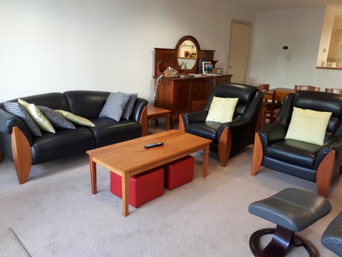 Jenatt Apartments Salamanca - Hotel Accommodation 8