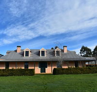 Clayfield Homestead - Hotel Accommodation