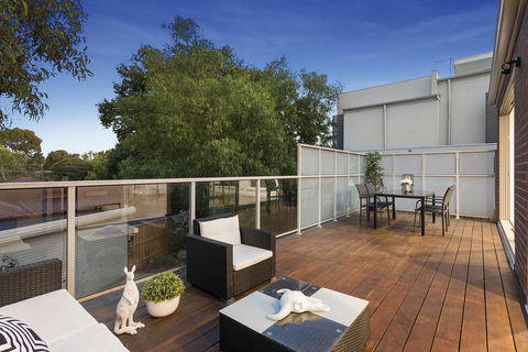 NEW Inner Melb Luxury Modern Grand Holiday House - Great Location, Wifi, Parking - Hotel Accommodation 2