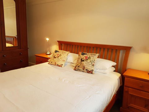 Newcastle Short Stay Apartments - Vista Apartment - Hotel Accommodation 2