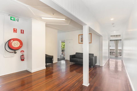 Newmarket Hotel - Hotel Accommodation 3