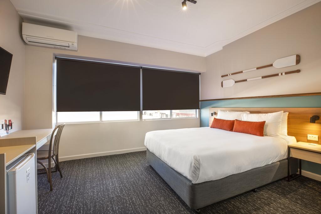 Umina Beach NSW Hotel Accommodation