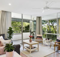 Noosa Heads Beach Comfort - Unit 3 Yaringa 29 Noosa Drive - Hotel Accommodation
