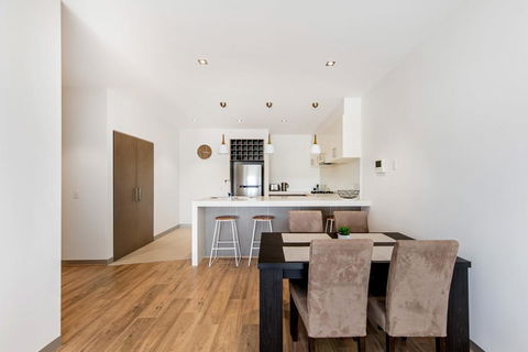 NORTH POINT RETREAT - MORNINGTON - Hotel Accommodation 0