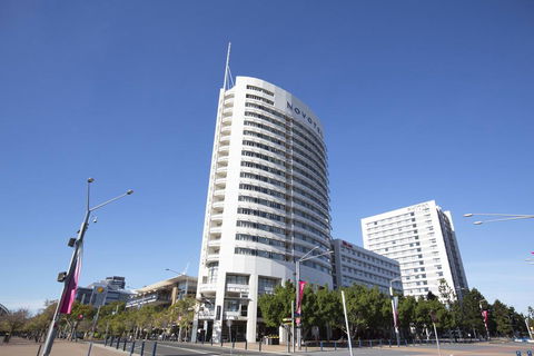 Novotel Sydney Olympic Park - Hotel Accommodation 2