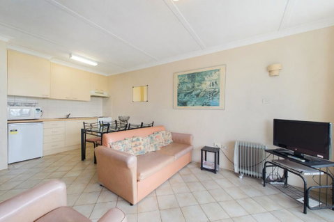 Ocean Court 8 13 Lord Street - Hotel Accommodation 3