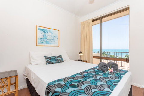 OCEAN VIEWS 10 - Hotel Accommodation 3