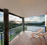 Ocean Views Whitsundays - Hotel Accommodation